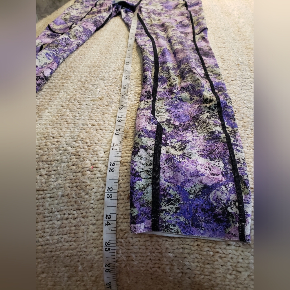 Fast and Free High-Rise Tight 25" in the Heritage 365 Camo Purple Multi, Size 6 - Picture 8 of 13